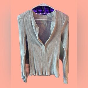 Aerie long sleeve shirt